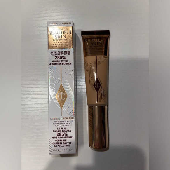 New Charlotte Tilbury Beautiful Skin foundation in 6 Neutral - Picture 3 of 6